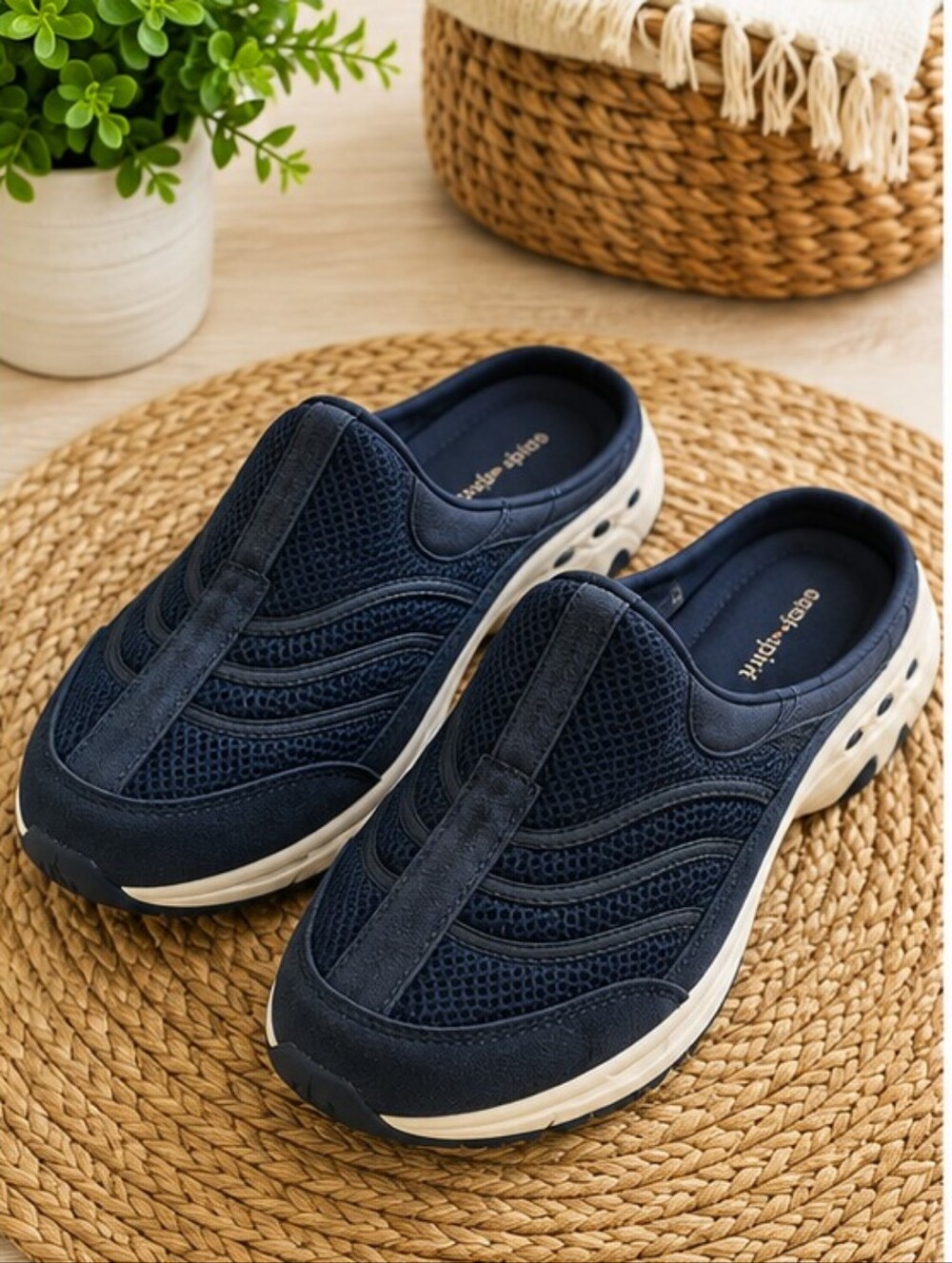 Easy Spirit Travel Time Navy Slip-On Mule Sneakers Womenās Size 9